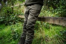Nash Tepláky Zero Tolerance Wind Chill Joggers Varsity (3)